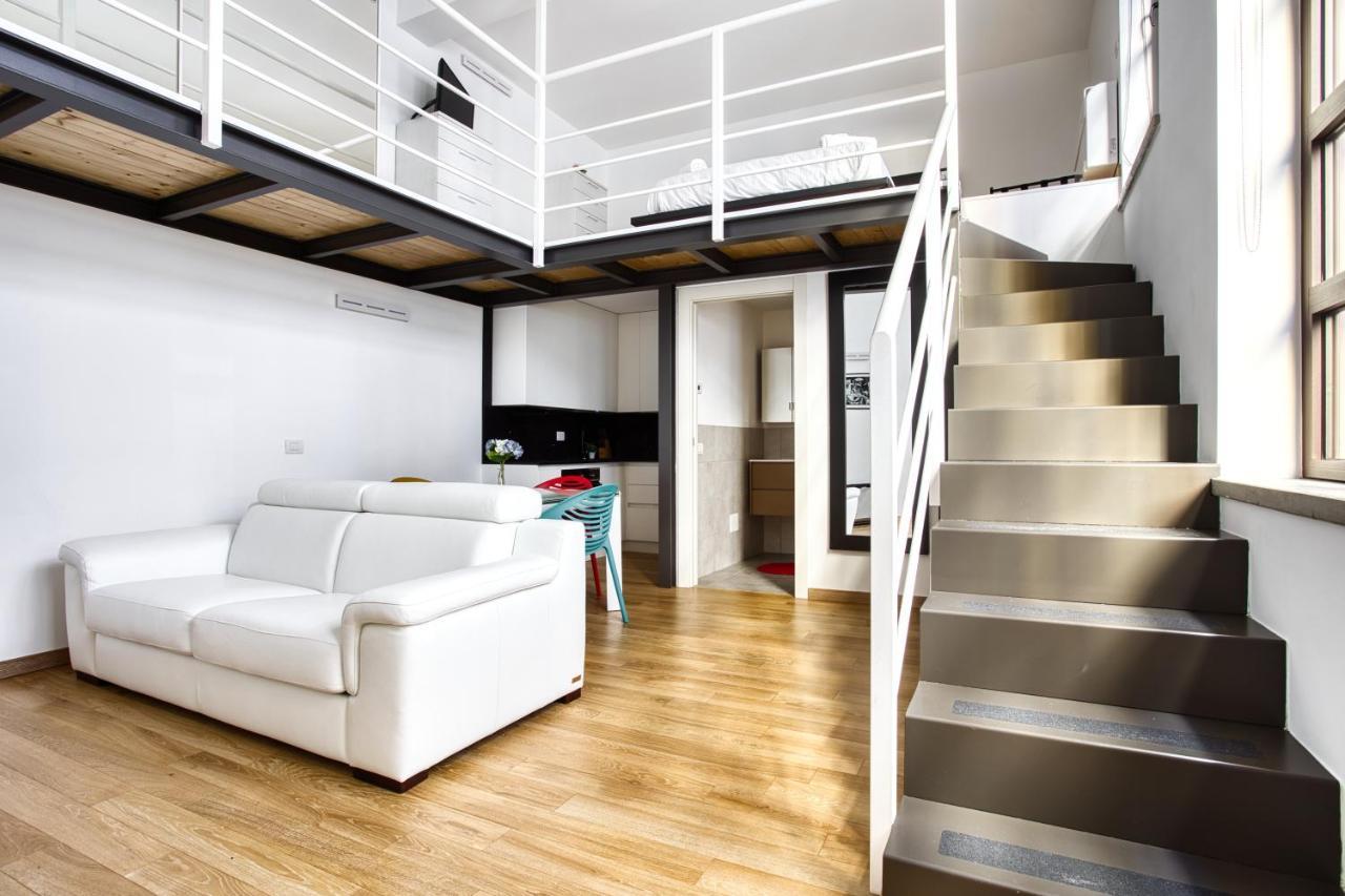Joivy Charismatic 1-Bed Flat With Parking Leilighet Milano Eksteriør bilde