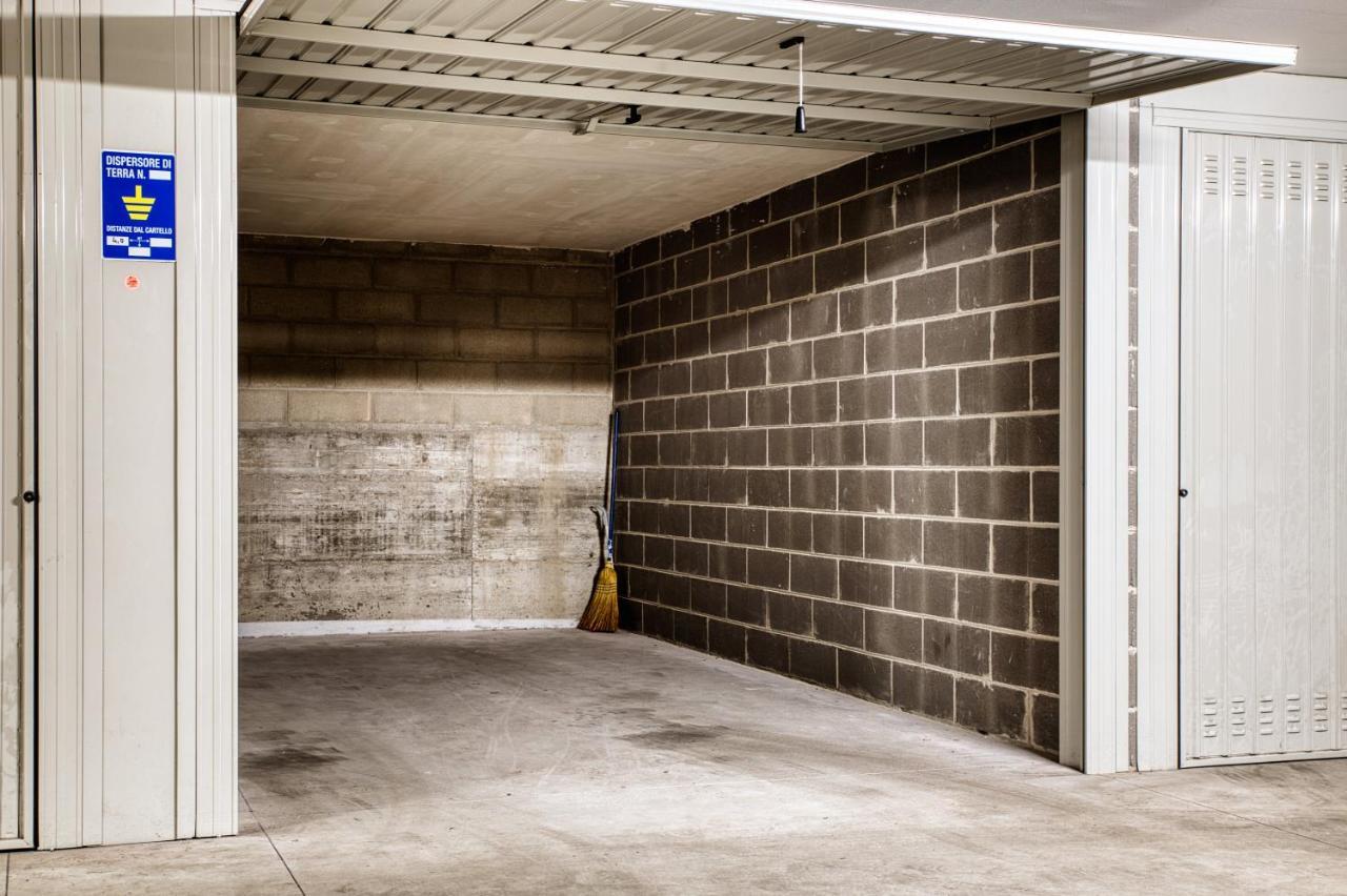Joivy Charismatic 1-Bed Flat With Parking Leilighet Milano Eksteriør bilde