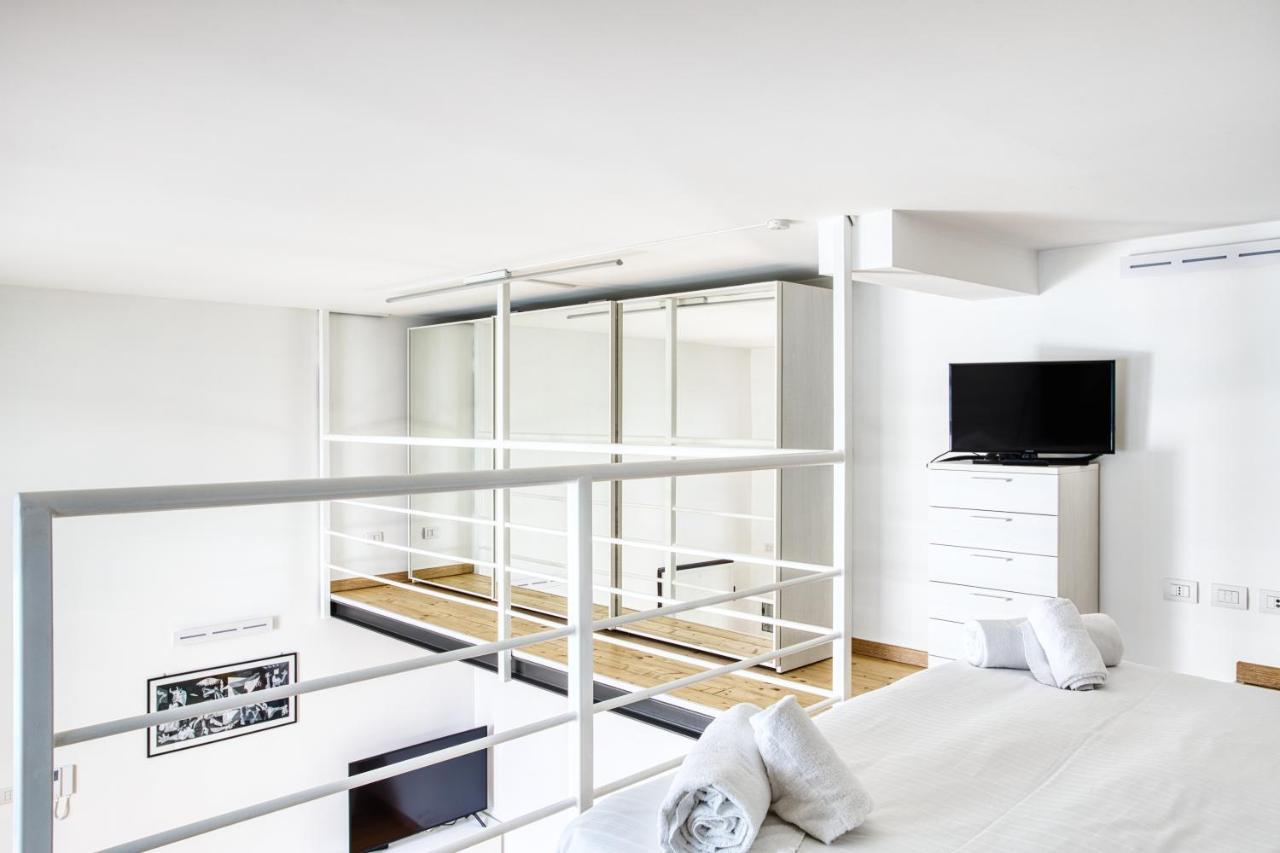 Joivy Charismatic 1-Bed Flat With Parking Leilighet Milano Eksteriør bilde